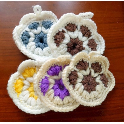 【保護猫ルームえびす】手作り小物セット(がま口・アクリルたわし)ポストカード付