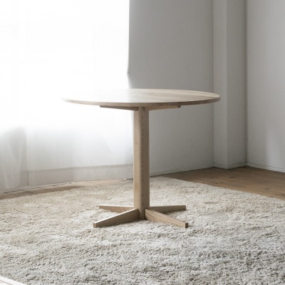 くりの丸いダイニング1本足タイプ(直径80cm・国産栗材・ウレタン)ダイニングテーブル