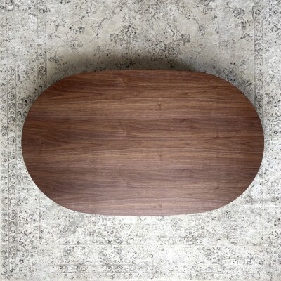 ウォルナット材のオーバルダイニング[120cm] 楕円形 天然突板