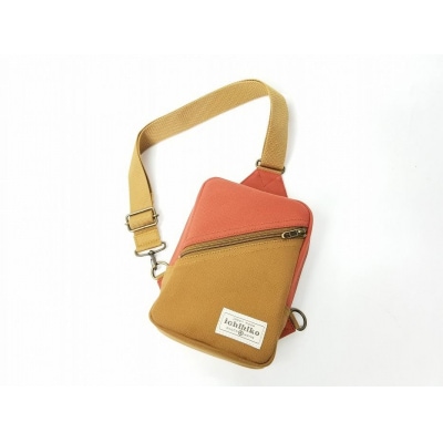 【いちひこ帆布】 ボディバッグ/レンガ