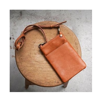  【minca】 全6色 栃木レザーのスマホショルダー /キャメル