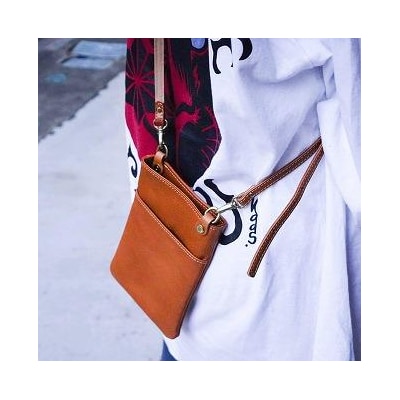  【minca】 全6色 栃木レザーのスマホショルダー /キャメル