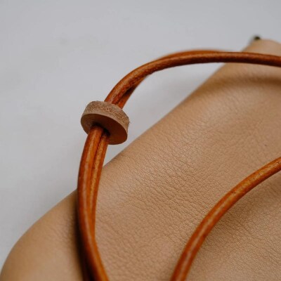 天神ワークス レザーサコッシュSP05【DARK BROWN】