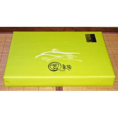 【ギフト用】小豆島　手延べ半生素麺8袋入り(中麺) (贈答用・熨斗つき)