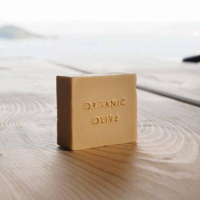 小豆島産有機栽培オリーブ石鹸(80g)自社農園の有機オリーブオイルを贅沢に使用した無添加石鹸
