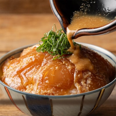 オリーブサーモンユッケと瀬戸内真鯛のゴマだれ漬けセット