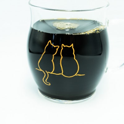 寄り添う猫マグカップ　耐熱ガラス330ml