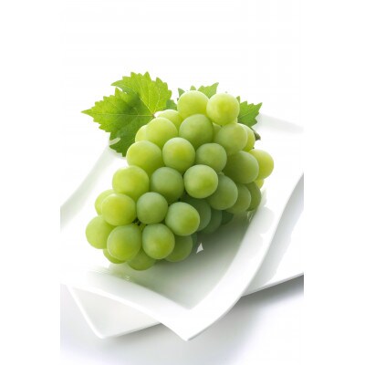 晴れの国から届けます。シャインマスカット2房1kg入り