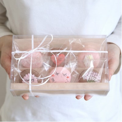 ネコ好きにはたまらない!メッセージ入りマカロン9個セット