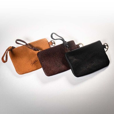 レザーポーチ ブラック S 本革 名刺サイズ 福島県 西会津町 F4D-2209