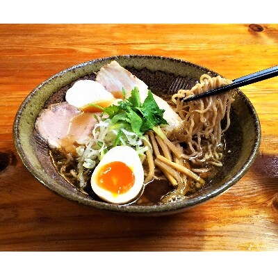 2022年4月発送開始『定期便』【石臼挽き中華そば3食セット】&【乾麺8食セット】全2回