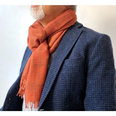 とろけるような肌ざわりのカシミヤシルクストール オレンジ お礼品詳細 ふるさと納税なら さとふる とろけるような肌ざわりのカシミヤシルクストール オレンジ お礼品詳細 ふるさと納税なら さとふる