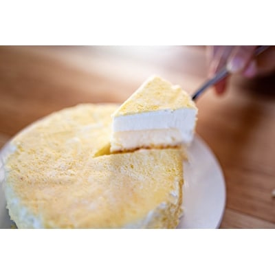 東京の美味しい牛乳 みるくの黄金律 のフロマージュケーキとアイス3種類 2個 セット お礼品詳細 ふるさと納税なら さとふる 東京の美味しい牛乳 みるくの黄金律 のフロマージュケーキとアイス3種類 2個 セット お礼品詳細 ふるさと納税なら さとふる