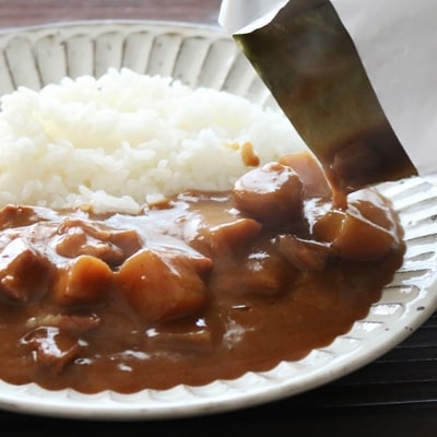 ◆宮崎ご当地カレー&シチュー食べ比べセット(合計1.27kg)
