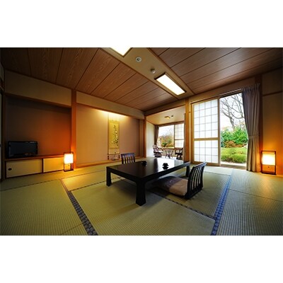 旅館いちゑ 10月~3月の平日限定 本ズワイガニ食べ放題1泊2食付 ペア宿泊券