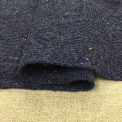 職人が1枚ずつ手作業で編み立てたネップ入りカシミヤ100%ミニマフラー(ネイビー)