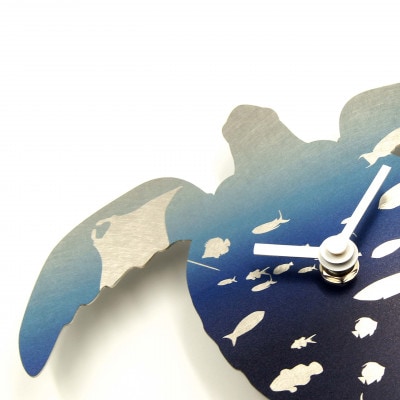 壁掛け時計「sea turle - gradation」