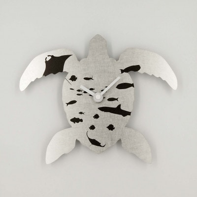 壁掛け時計「sea turle - black」