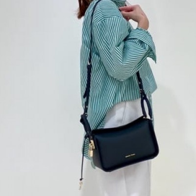 【サマンサタバサ】ショルダーバッグ　Samantha smartwang[スマートワン]　ブラック