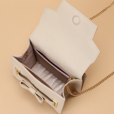 【サマンサタバサ】ショルダーバッグ　エムシュシュ 小サイズ グレージュ