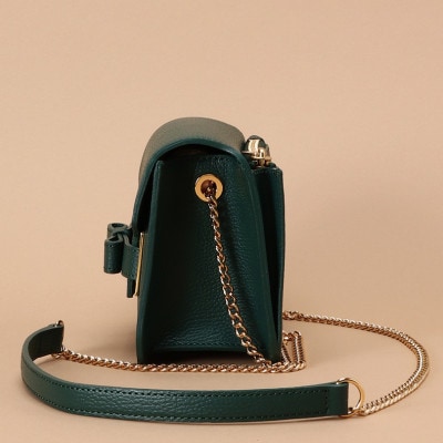 【サマンサタバサ】ショルダーバッグ　エムシュシュ 小サイズ グリーン