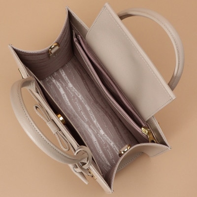 【サマンサタバサ】トートバッグ　エムシュシュ　小サイズ　グレージュ