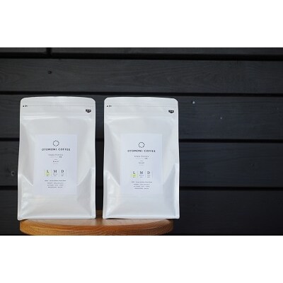 【1ヶ月ごとの定期便】OTOMONI COFFEE店主お勧め豆をお届け!250g×2袋「粉」 | ふるさと納税のお礼品