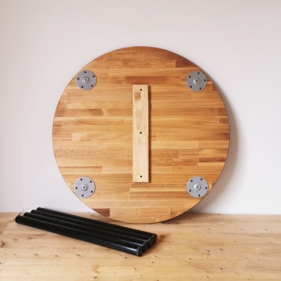 天然木のラウンド型ダイニングテーブル / オイル+ウレタン仕上げ / 90cm / 工具不要