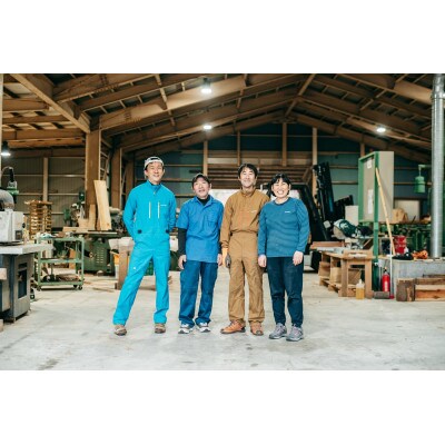自由に遊べる工作キット　奥吉野杉板2枚　約100ピース付き