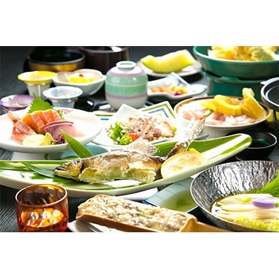 【人吉温泉　鍋屋本館】1泊2食付きペア宿泊券(平日限定)