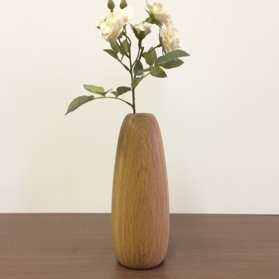 オーク材の木製フラワーベース