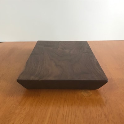 ウォールナット材 一枚板のカッティングボード・まな板 25cm