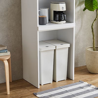 ゴミ箱上の空間も有効活用するレンジ台 幅59cm スイム (ダストタイプ)【カラー:ホワイト】