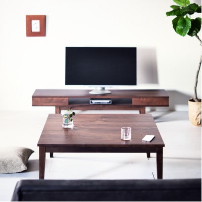 シャープなデザインNO1センターテーブル 80×80 ウォールナット