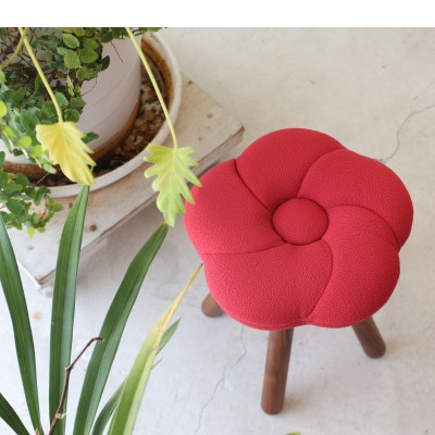 monaca stool:ume【レッド/ウォールナット/高さ30cm】