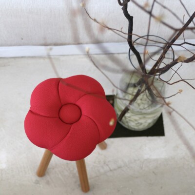 monaca stool:ume【レッド/オーク/高さ30cm】