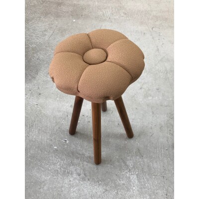 monaca stool:sakura【モナカ/ウォールナット/高さ45cm】