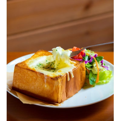 御利用券3000円分〈これぞパンです南箕輪店・ビアードパパ伊那店〉