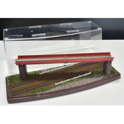 Nゲージ用 鉄道模型ジオラマ展示台 33×12cm 立体交差の情景(ケース付き)