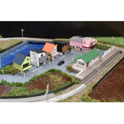 【Nゲージ】1/150　鉄道ジオラマレイアウト単線 90×60cm 引込駅(照明付き)ポイント手動