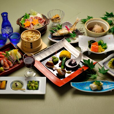 奥日光湯元温泉　湯元板屋の1泊2食宿泊券(和室4名)