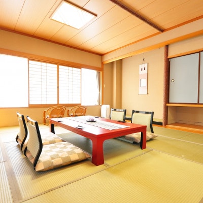 奥日光湯元温泉　湯元板屋の1泊2食宿泊券(和室4名)