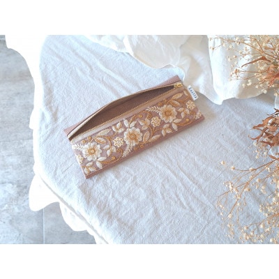 インド刺繍とレザーのペンケース / トルマリン