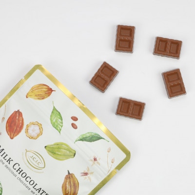 パウチタイプ　ミルクチョコレート×ビターチョコレート　各3袋　計6袋