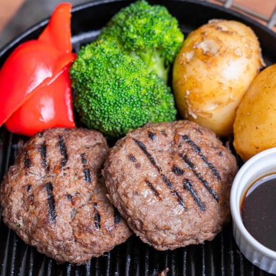 赤牛入りハンバーグ120g×21個(宇土市)
