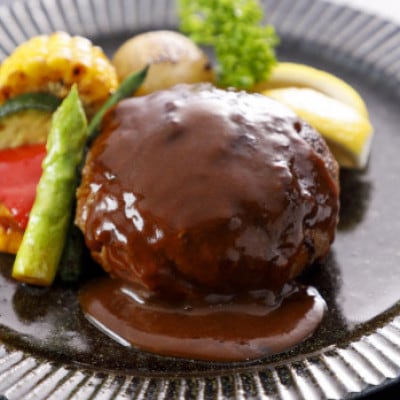 【毎月定期便】桜屋　馬肉ハンバーグ　150g×10個(宇土市)全3回