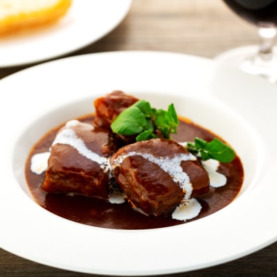 鹿児島黒牛　ブリスケ(マエバラ・肩バラ)ブロック煮込み用　約500g(不定貫)