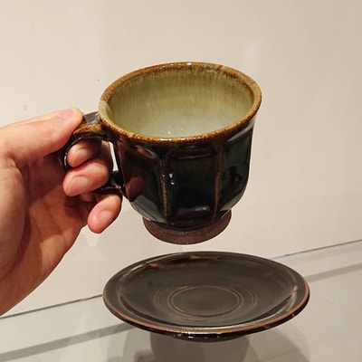 熊本県の伝統的工芸品・小代焼　コーヒーカップ(受け皿付き)