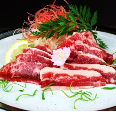霜降り馬刺し　300g(荒尾市)