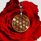 25ミリ!茶蝶貝のレース彫刻「麻」ペンダント